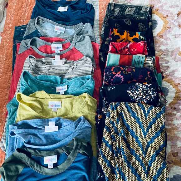 LulaRoe Bundle - Picture 1 of 1